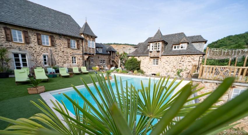 Hotel Chateau De Longcol La Fouillade Esterno foto